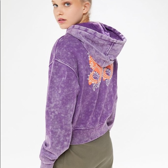 88rising Cropped Hoodie Sweatshirt 